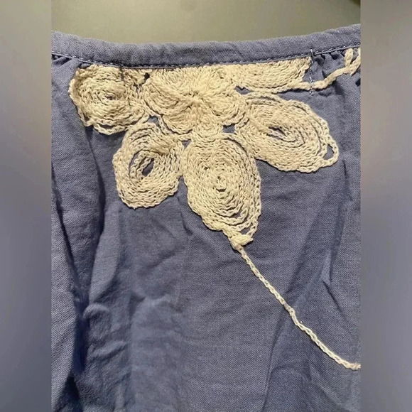 Aina Be Women’s Embroidered Boho Top 100% Cotton 3/4 Sleeve Slate Blue Small EUC - Picture 8 of 11